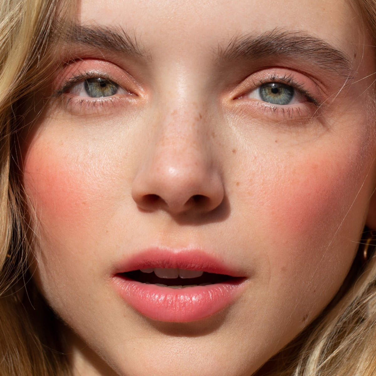 BeachPlease Cream Blush Q0