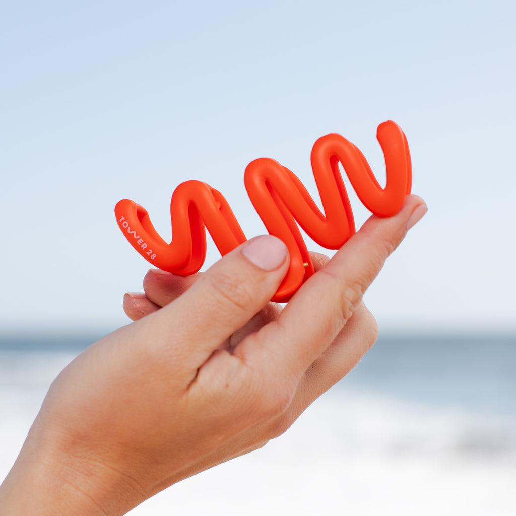The ‘W’ Claw Clip P0