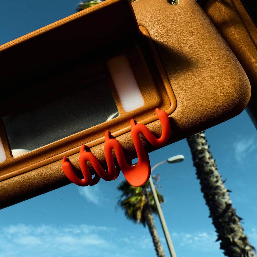 The ‘W’ Claw Clip P0