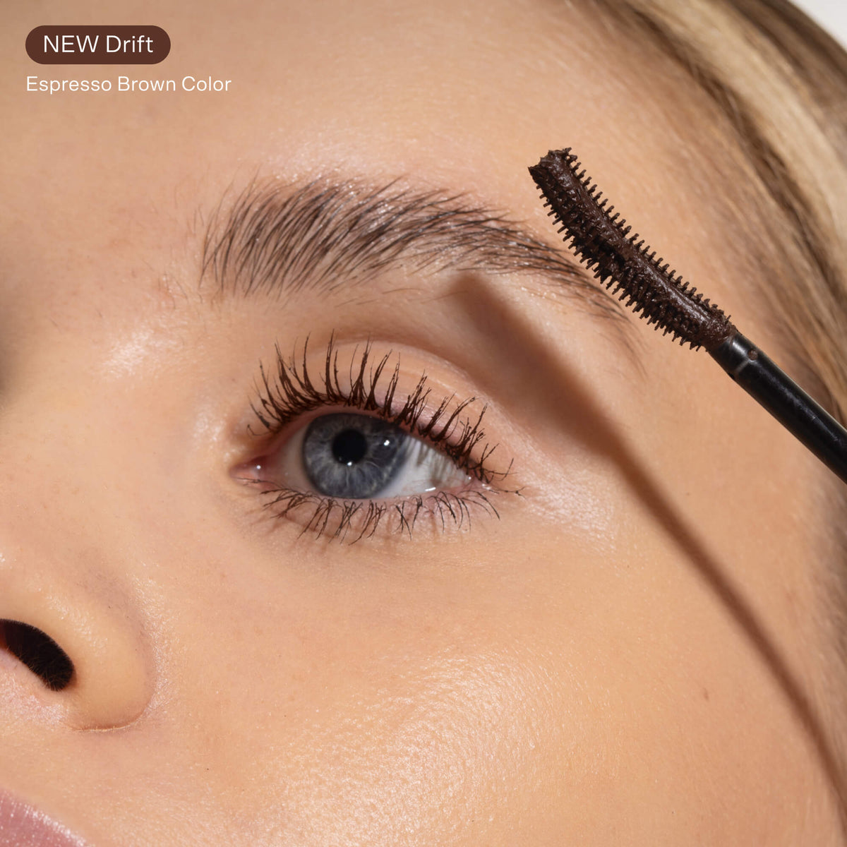 MakeWaves Mascara B9